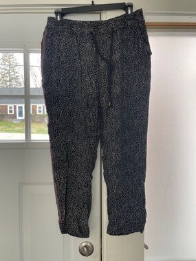 Anthropologie Black Cropped Drawstring Pants with Side Stripe